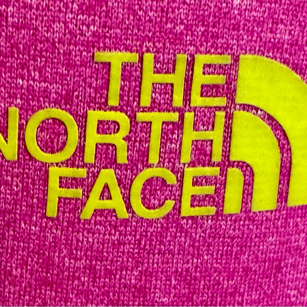 The North Face Women's Fuchsia Hoodie pull over size medium - Picture 5 of 5